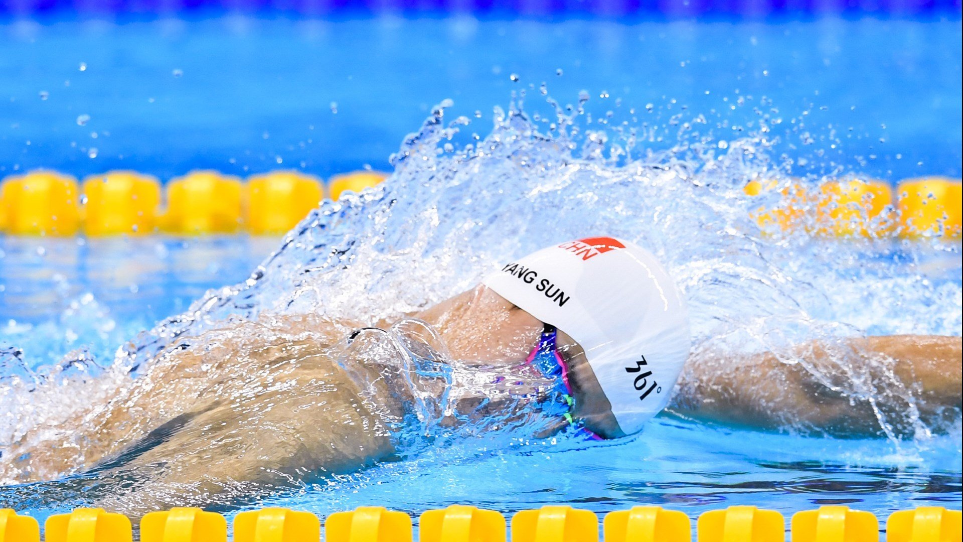 从维也纳到那不勒斯，德里赫特在奥运周期关键战的统治力宣言