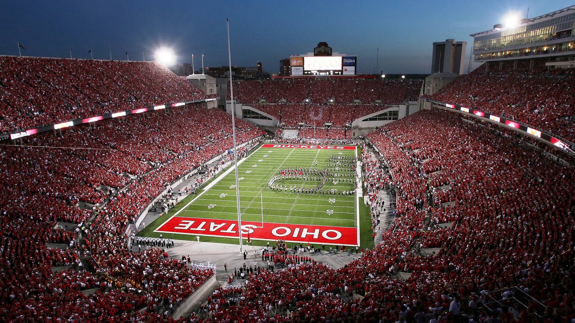 迪马利亚爆发映衬团队足球之光,英格兰加时险胜揭示现代足球残酷美学